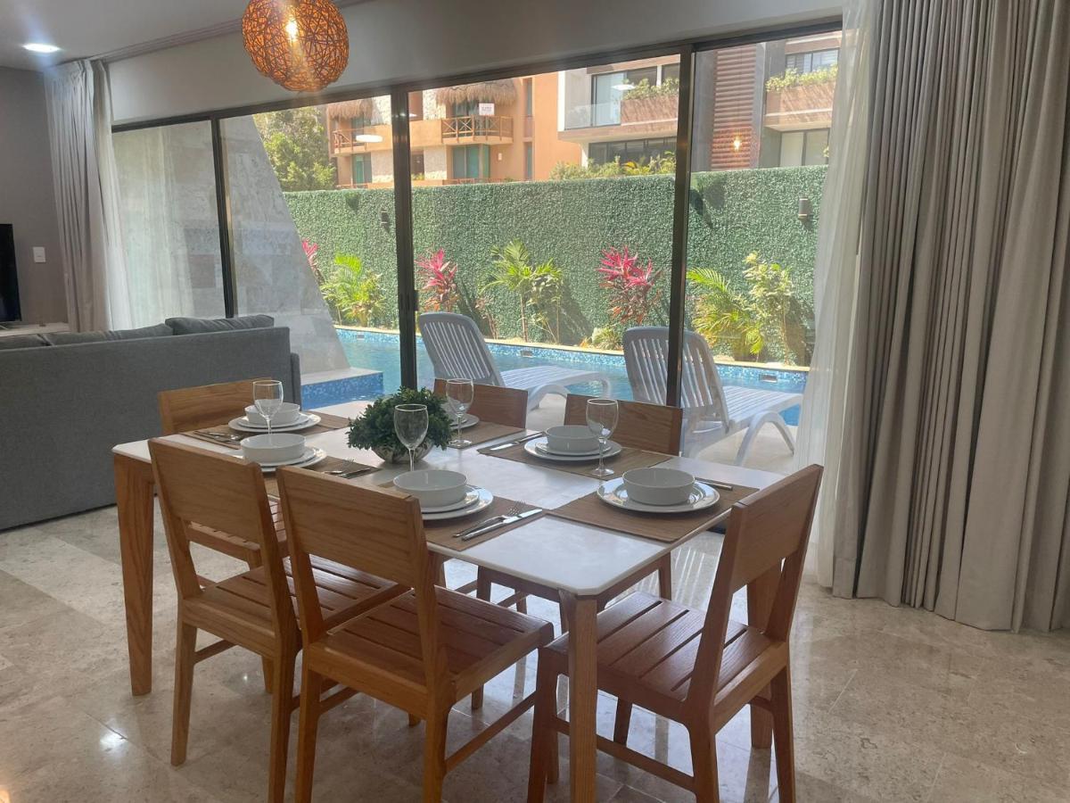 Apartamento Cozy Apt W/swim-up Pool *